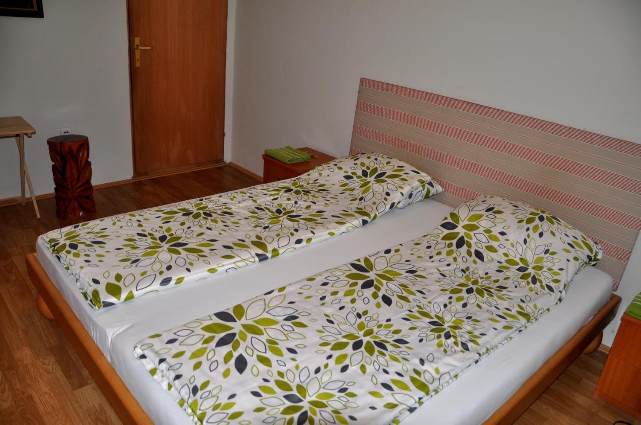 Guesthouse Djuric Неготін Екстер'єр фото